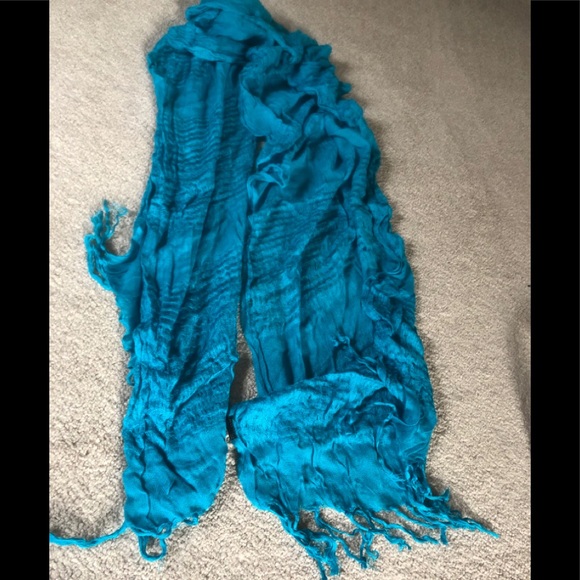 Scarf - Picture 2 of 2